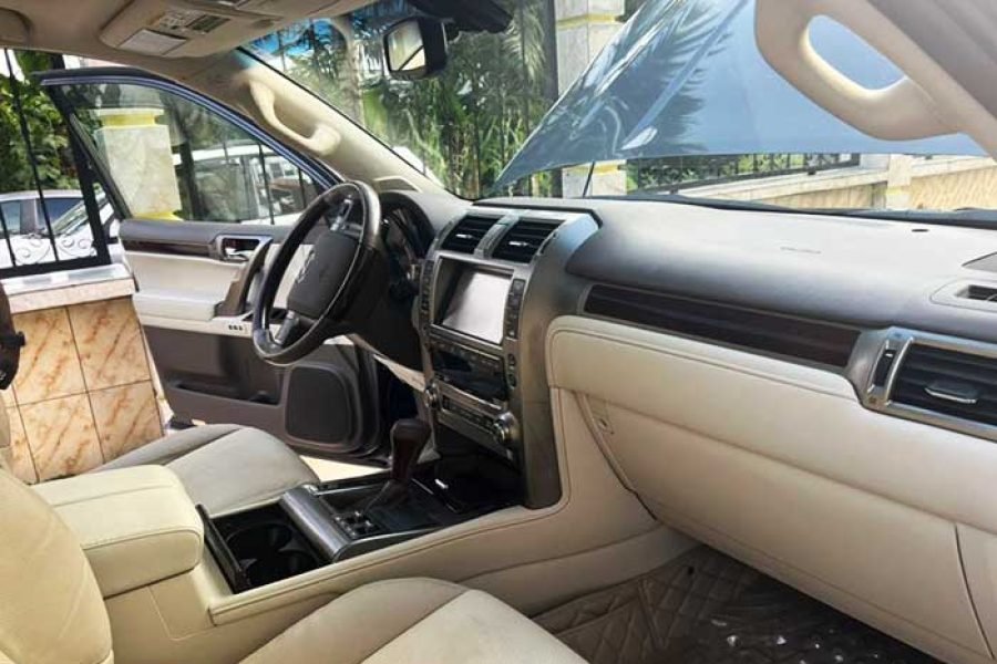 Location voiture Lexus GX 460 2016 Douala